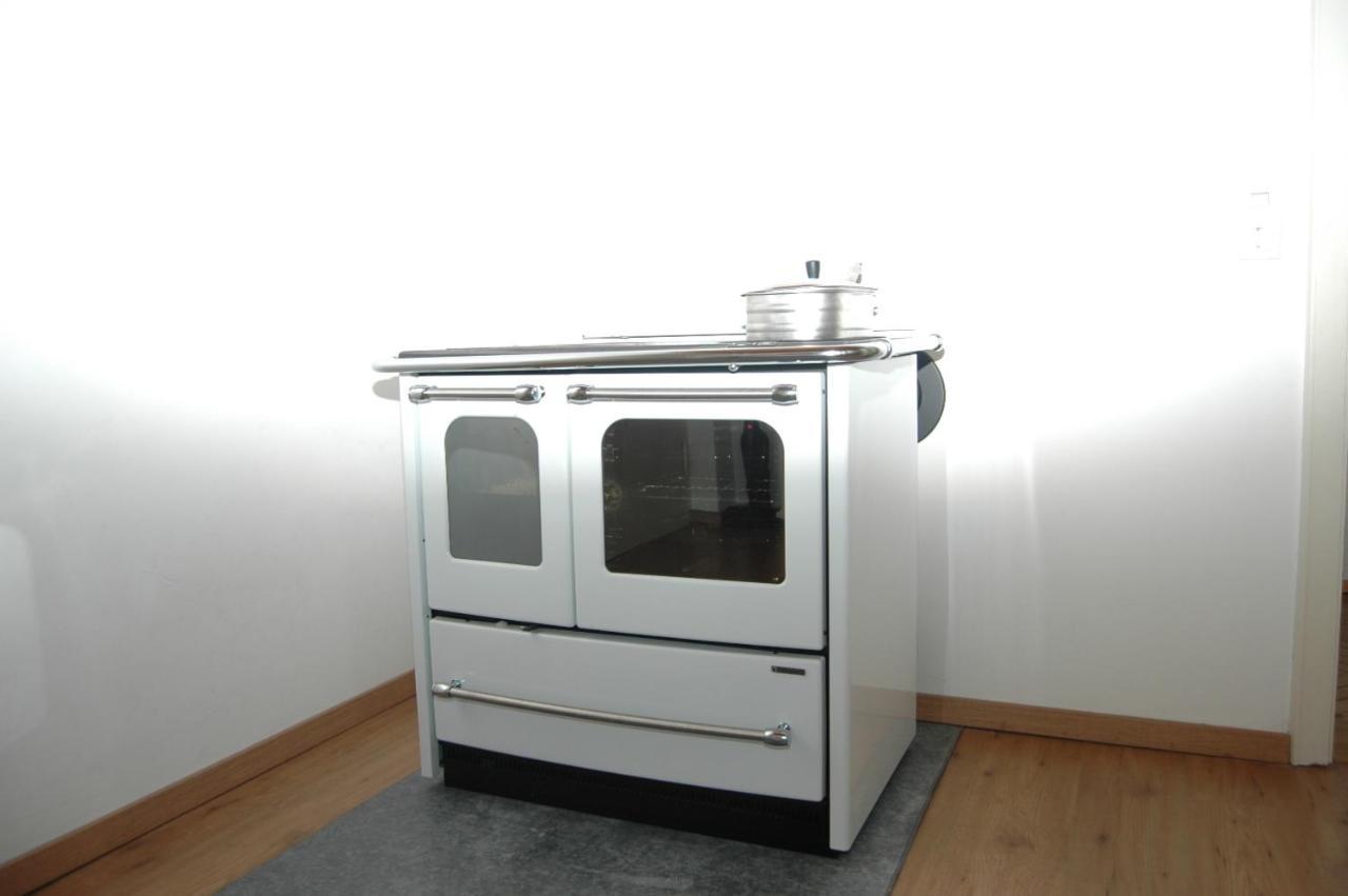 Altes Schulhaus Apartment Argenbuhl Ngoại thất bức ảnh