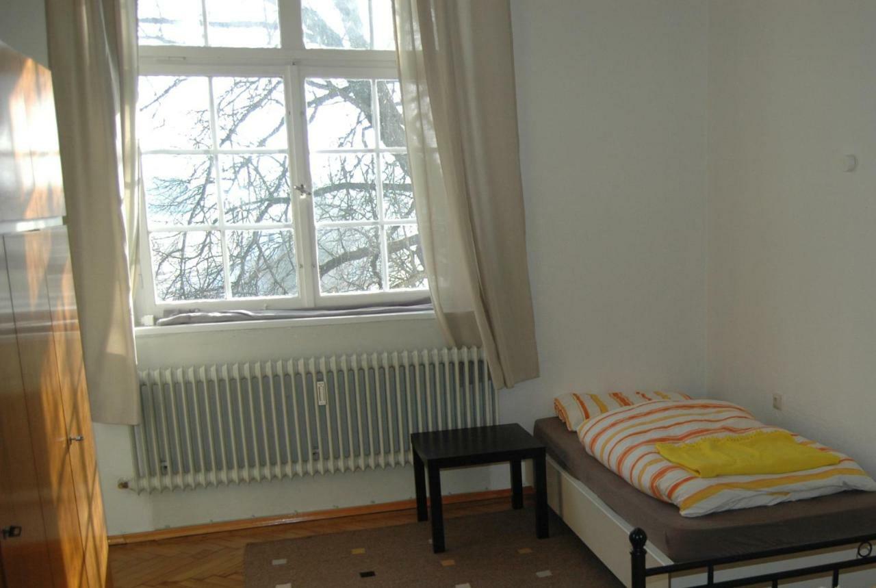 Altes Schulhaus Apartment Argenbuhl Ngoại thất bức ảnh
